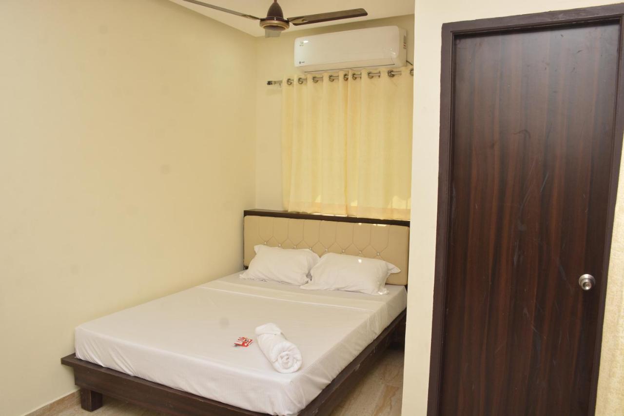 Arihanth Inn Велор Екстериор снимка
